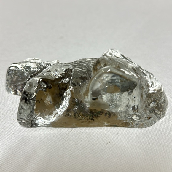 Viking Glass USA Clear Squirrel Figurine Paperweight With Original Sticker - Picture 4 of 4